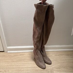 Steve Madden Elegant Tan Over-the-Knee Boots
